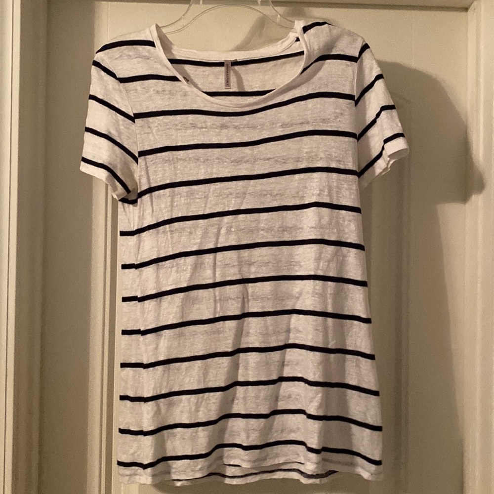 Banana Republic White and Blue Striped Shirt